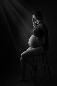 Meilleur photographe de grossesse à Montpellier, Nîmes, Gard et Hérault - Azémard Stéphanie Photographe