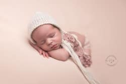 Photo-de-nouveau-ne-azemard-stephanie-photographe-pro-Montpellier