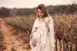 Séance-photo-couché-de-soleil-dans-les-vignes-azemard-Stéphanie-photographe-Montpellier-Vergeze