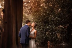 Vue magnifique sur le mariage au Château Mallet, immortalisé par l'objectif expert d'Azémard Stéphanie, reconnue comme la meilleure photographe de l'Hérault.